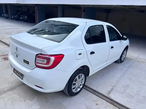 Renault Logan 1.6 16v Life 2025
