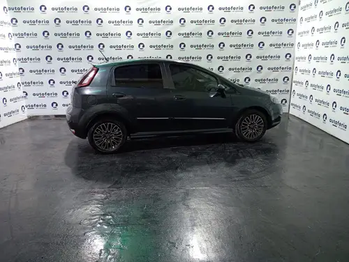 Fiat Punto 1.6 SPORTING L13 2013