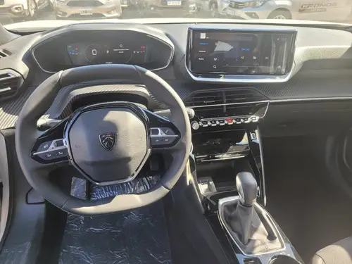 Peugeot 2008 1.0T Active Automatico 2026