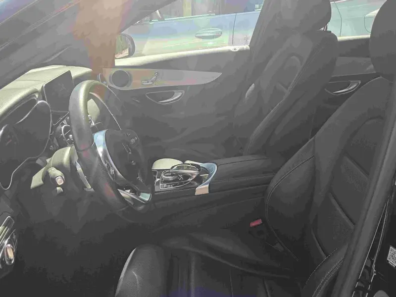 Mercedes-Benz C300 2.0 Sedan AMG line 2019