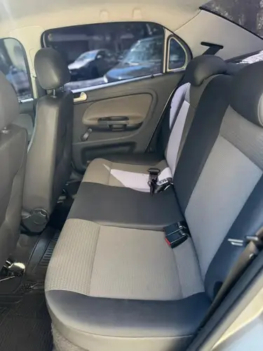 Volkswagen Voyage 1.6 Highline 101cv 2012