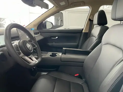 E5 plus 1.5 Phev 2026