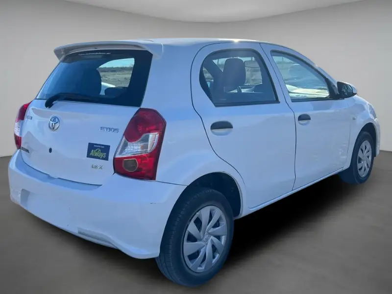 Toyota Etios X 1.5 6M/T 5P 2023