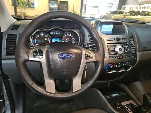 Ford Ranger 3.2 Cd 4x4 Xlt Tdci 200cv At 2015