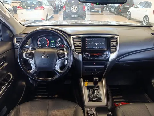 L200 2.4 Di-d High Power 181cv Cuero 2022