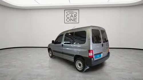 Peugeot Partner 1.6 CONFORT 5AS 2023