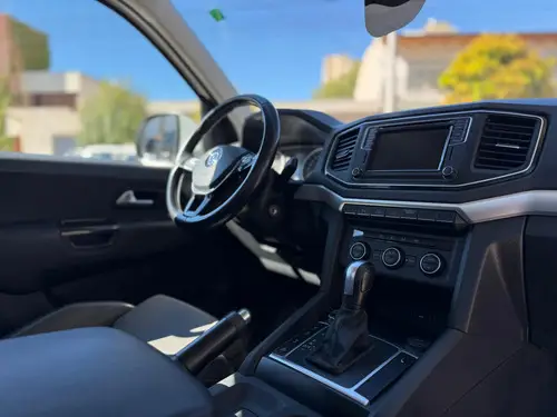 Volkswagen Amarok 2.0 Cd Tdi 180cv 4x2 Highline Pack At 2021