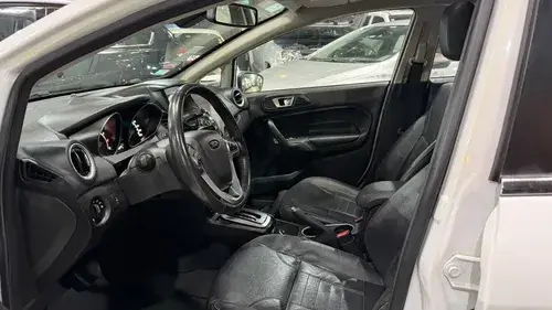 Ford Fiesta Kinetic 1.6 Titanium Powershift 120cv 2017