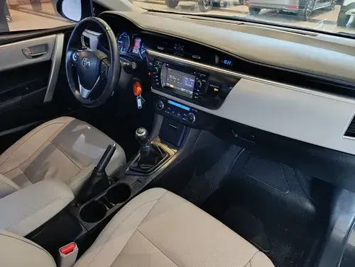 Toyota Corolla 1.8 Xei Mt Pack 140cv 2016