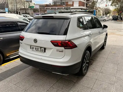 Volkswagen Tiguan Allspace 1.4 Tsi Trendline 150Cv 2Wd Dsg 2020