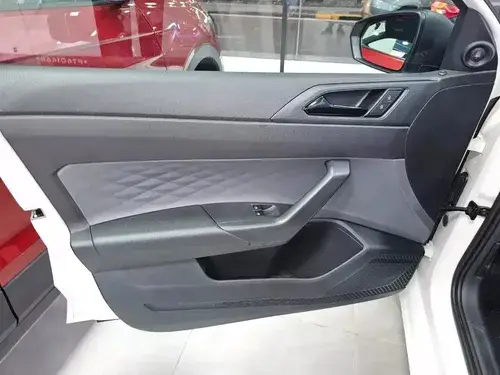 Volkswagen Polo 1.6 Msi Track 2026