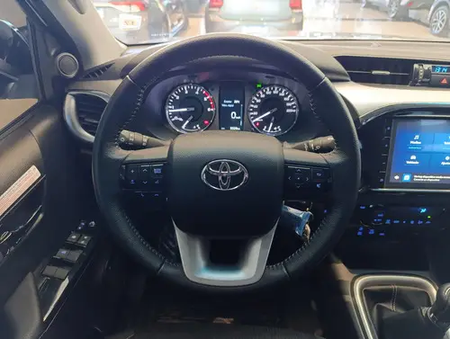 Toyota Hilux Pick-Up 2.8 Cd Srv 204Cv 4X4 2025