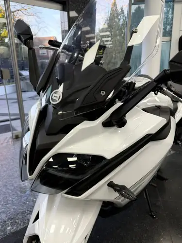 650 GT Touring 2026