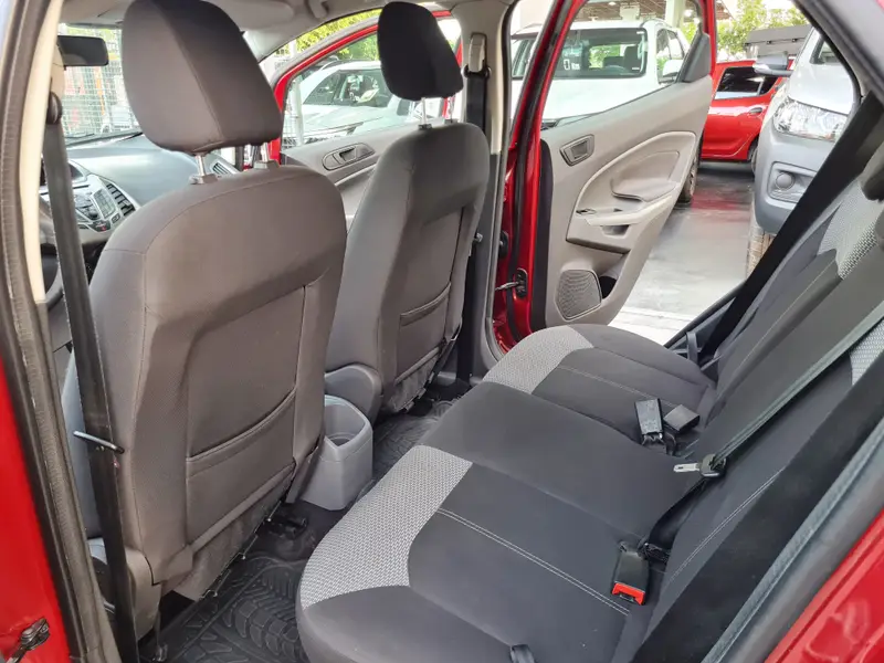Ford ECO SPORT SE 2015