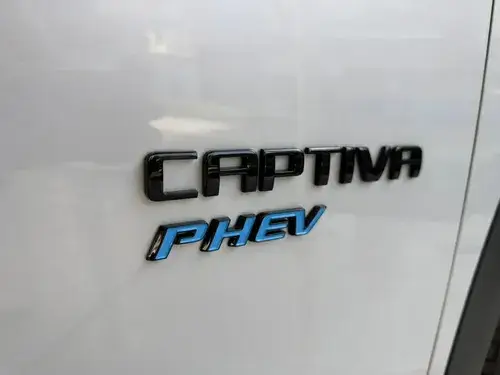 Chevrolet Captiva phev 1.5 Phev Premier 2025