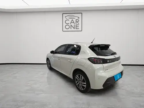 Peugeot 208 1.6 FELINE TIPTRONIC L20 2021