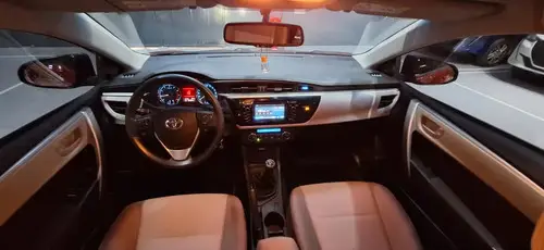 Toyota Corolla XEI 1.8 6M/T 2017