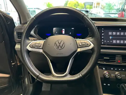 Volkswagen Taos Confortline 250 TSI AT 2022