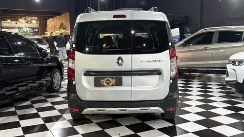 Renault Kangoo Ii 1.6 Sce Stepway 2018