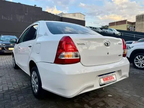 Toyota Etios 1.5 Sedan Xs 2018