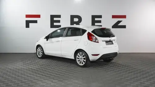 Ford Fiesta Kinetic 1.6 Titanium Powershift 120cv 2018