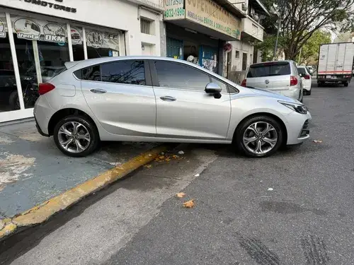 Chevrolet Cruze II 1.4 Premier At 5P 2021
