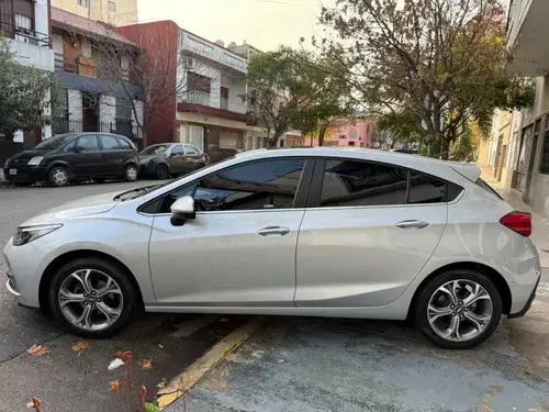 Chevrolet Cruze II 1.4 Premier At 5P 2021