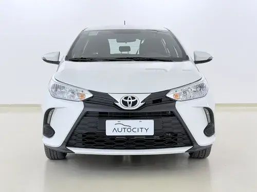 Toyota Yaris 1.5 XS CVT 5P 2026