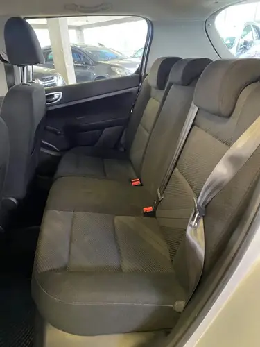 Peugeot 307 1.6 Sedan Xs 110cv Mp3 2010
