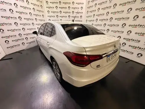 Citroën C4 Lounge 1.6 THP SHINE AT L18 2019