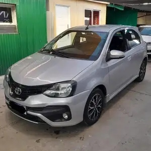 Toyota Etios 1.5 Sedan Xls 2018