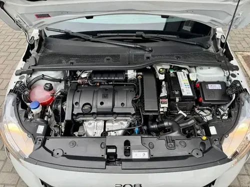 Peugeot 208 1.6 ALLURE PACK TIPTRONIC L24 2024
