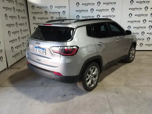 Jeep Compass 2.4 LONGITUDE AT6 4X2 L18 2021