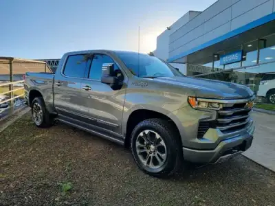 Chevrolet Silverado 5.3 V8 High Country 2026