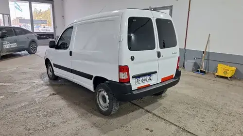 Citroën Berlingo FURGON VTI 115 BUSINESS AM22 2022