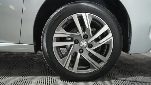 Peugeot 208 1.6 Allure 2021