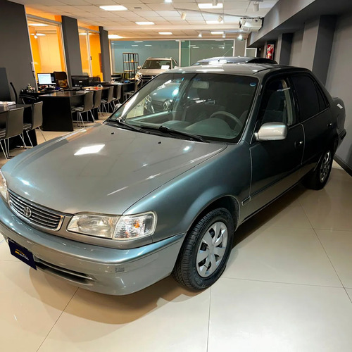 Toyota Corolla 1.8 Xe At 2001