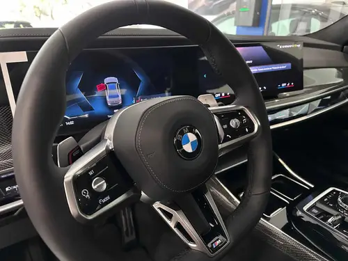 BMW 760i xDrive MSportPro 2025