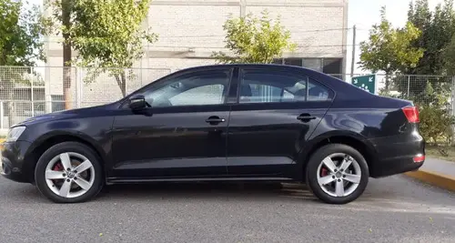 Volkswagen Vento 2.0 LUXURY DSG 2011