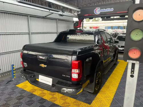 Chevrolet S10 2.8 High Country Cd Tdci 200cv Automática 2023
