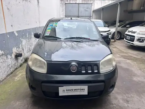 Fiat Uno 1.4 Attractive 2011