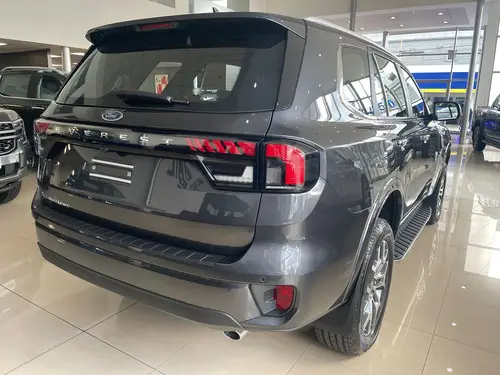Ford Everest 2.3 Gtdi Ecoboost Titanium 4X4 At 2025