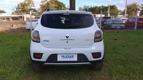 Renault Sandero Stepway 1.6 Dynamique 105cv 2017