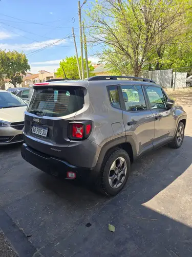 Jeep Renegade 1.8 Sport At Plus 2017