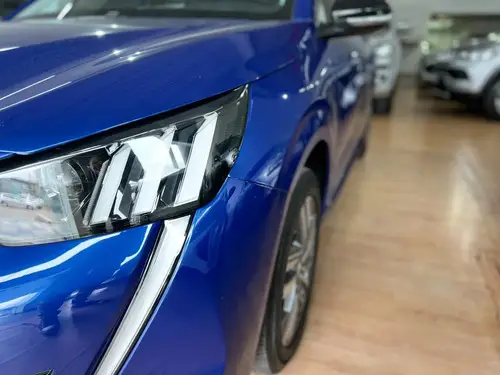 Peugeot 208 1.6 Feline Tiptronic 2023