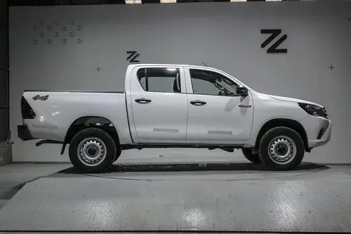 Toyota Hilux Pick-Up 2.4 Cd Dx 150cv 4x4 2024