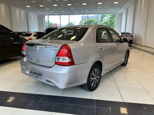 Toyota Etios 1.5 Sedan Xls 2018