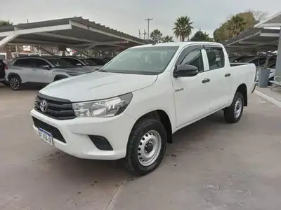 Toyota Hilux 2.4 Dc 4x4 Tdi Dx 2021