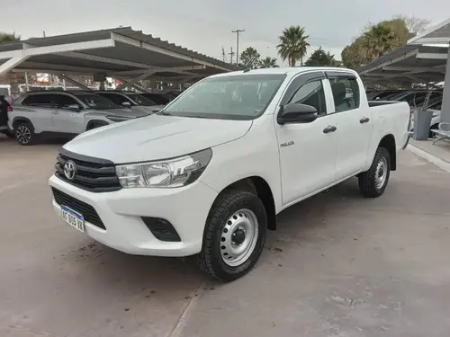 Toyota Hilux 2.4 Dc 4x4 Tdi Dx 2021