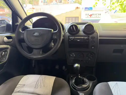 Ford Fiesta 1.6 Ambiente 2007